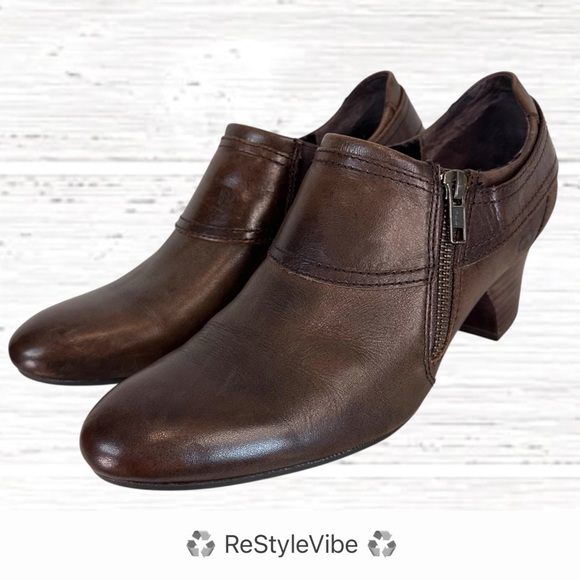 BORN Women’s Size 10 Booties Shoes Heeled Boots Low Leather Side Zipper - Picture 1 of 16
